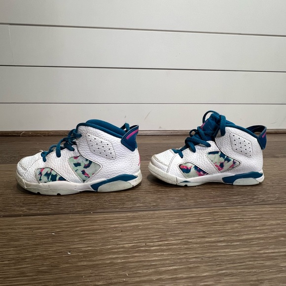 Nike Air Jordan 6 Retro Toddler size 10 - Picture 5 of 9